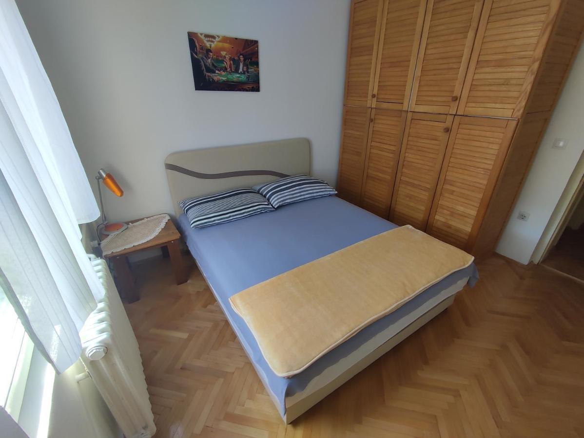 Woody Apartamento Novi Sad Exterior foto